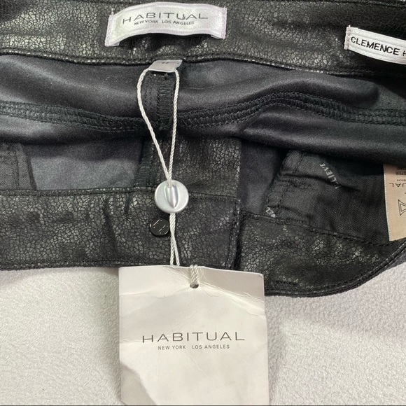 Habitual • Black Coated Glitter Skinny Jeans. Size 28 - Picture 11 of 16